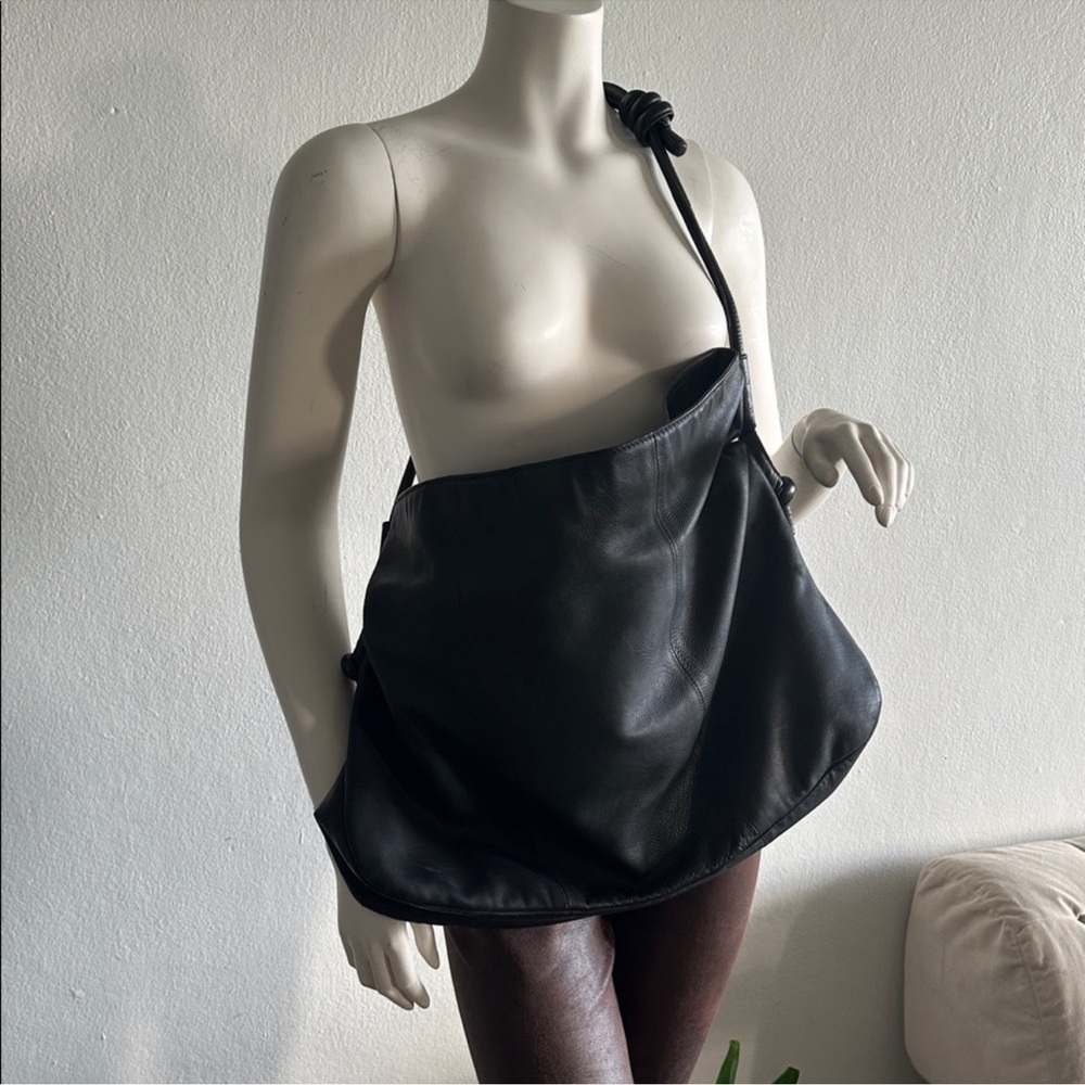 Rare Anthropologie Leather Tote – Soft, Spacious & Highly Coveted!